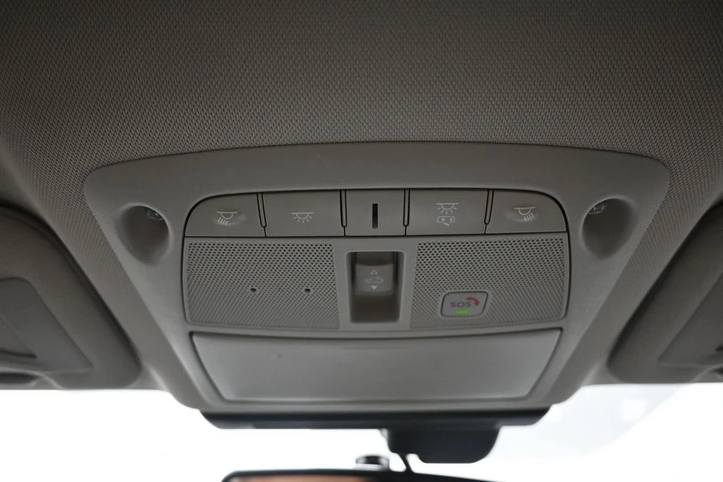 2023 Infiniti Q50 - Image 19 of 31