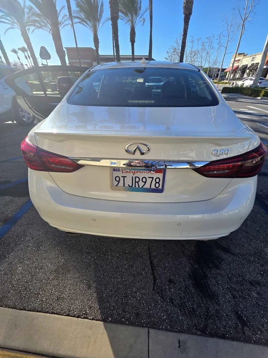 2023 Infiniti Q50 - Image 3 of 12