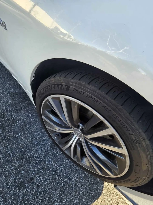 2023 Infiniti Q50 - Image 2 of 12