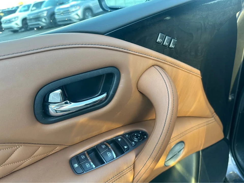2023 Infiniti QX80 - Image 11 of 18
