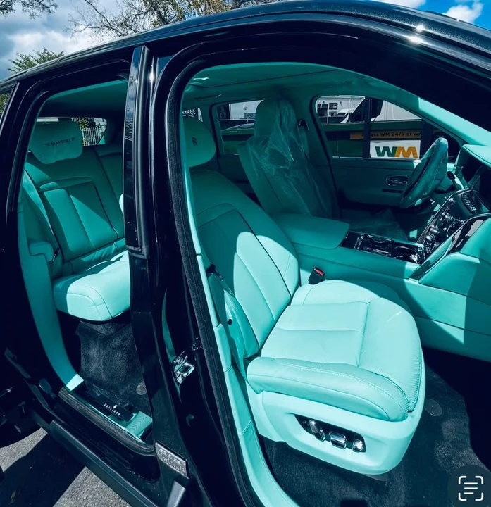 2023 Rolls-Royce Cullinan - Image 2 of 5