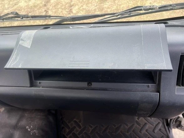 2023 Isuzu Elf - Image 31 of 31