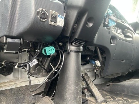 2023 Isuzu - Image 10 of 21