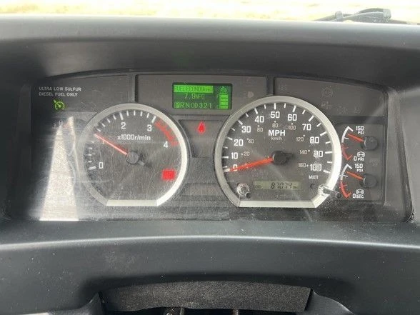 2023 Isuzu Elf - Image 19 of 31