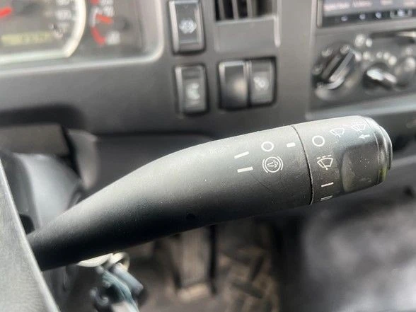 2023 Isuzu - Image 20 of 21