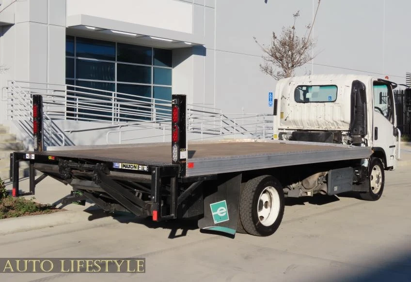 2023 Isuzu Elf - Image 20 of 21
