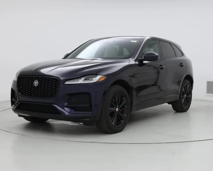 2023 Jaguar F-Pace - Image 7 of 10