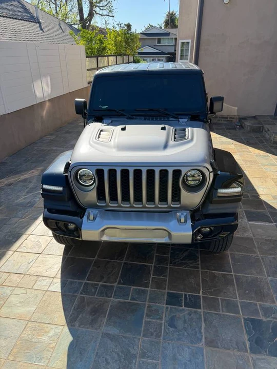 2023 Jeep JT Gladiator - Image 3 of 24