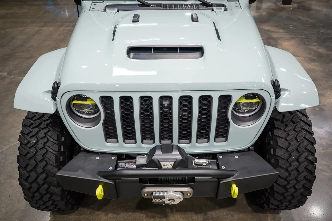 2023 Jeep JT Gladiator - Image 9 of 31