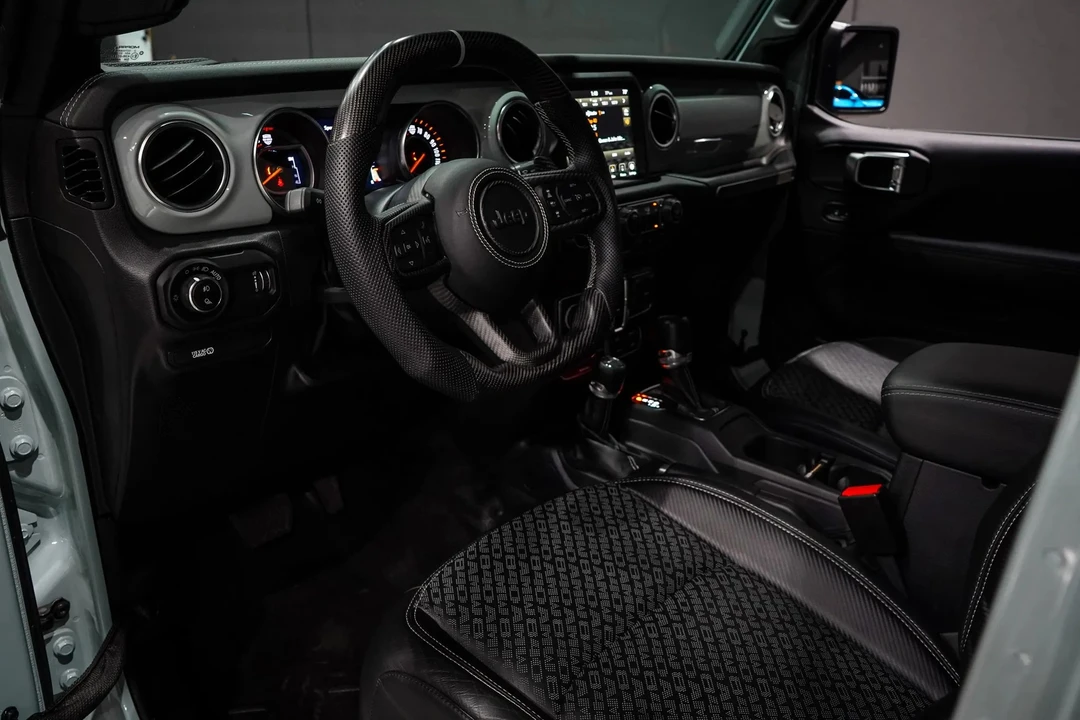 2023 Jeep JT Gladiator - Image 28 of 31
