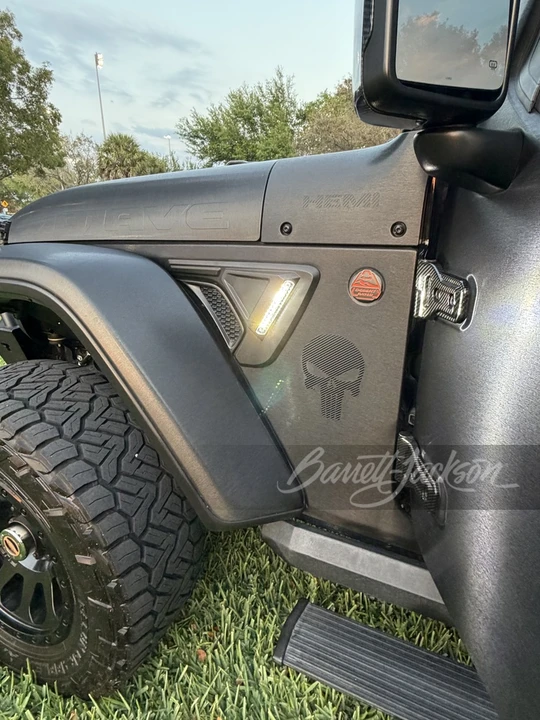 2023 Jeep JT Gladiator - Image 11 of 31