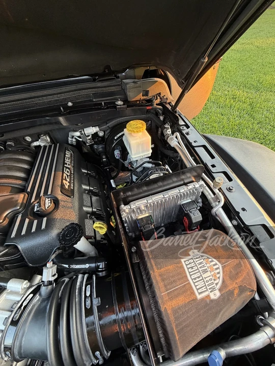 2023 Jeep JT Gladiator - Image 18 of 31