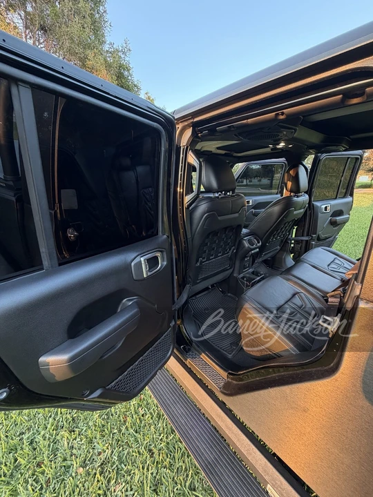 2023 Jeep JT Gladiator - Image 29 of 31