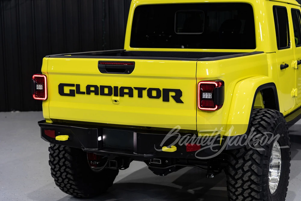 2023 Jeep JT Gladiator - Image 24 of 31