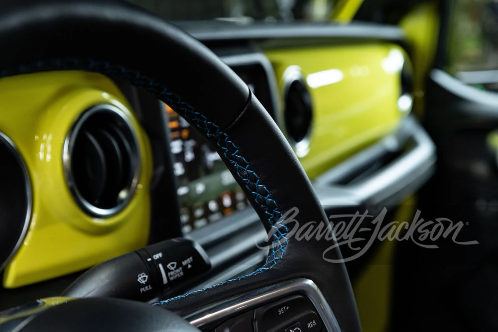 2023 Jeep JT Gladiator - Image 29 of 31