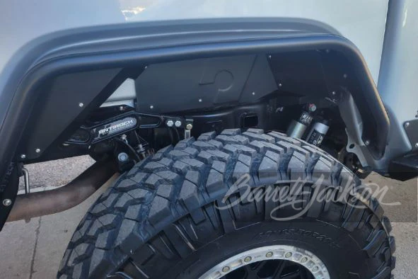 2023 Jeep JT Gladiator - Image 10 of 16