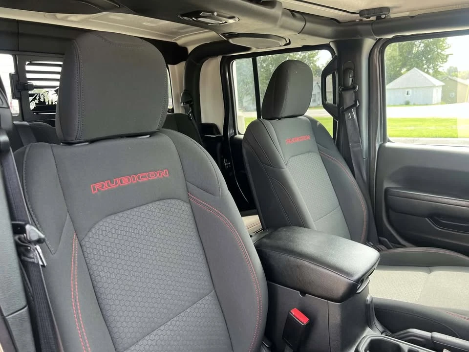 2023 Jeep JT Gladiator - Image 4 of 8