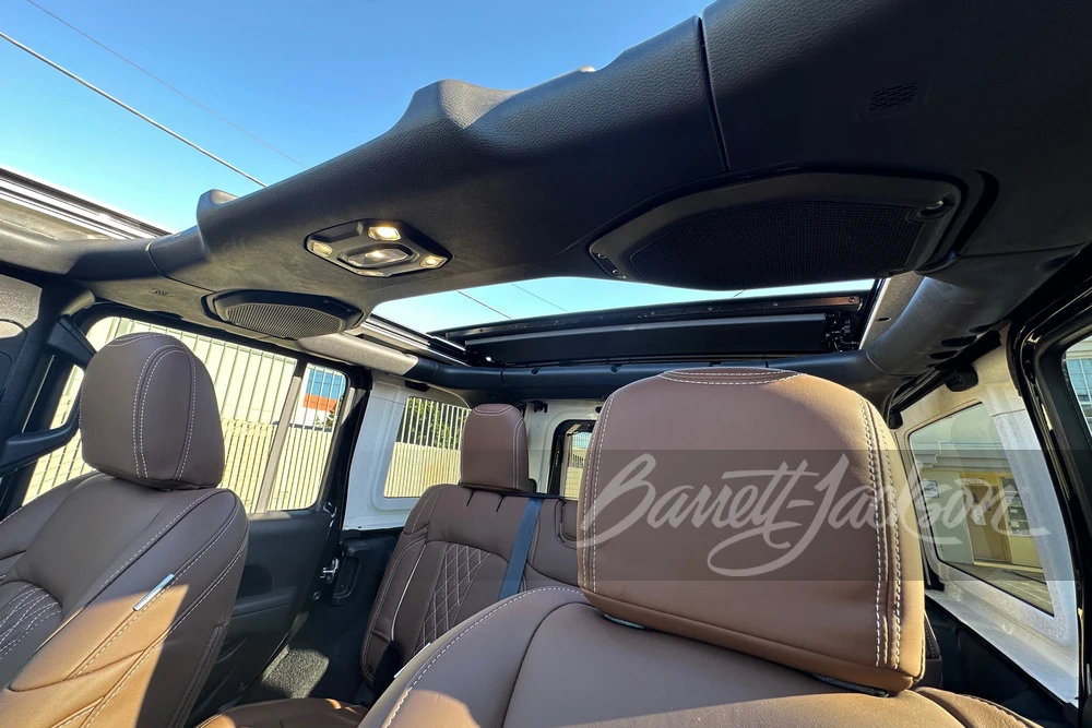 2023 Jeep JL Wrangler - Image 14 of 16