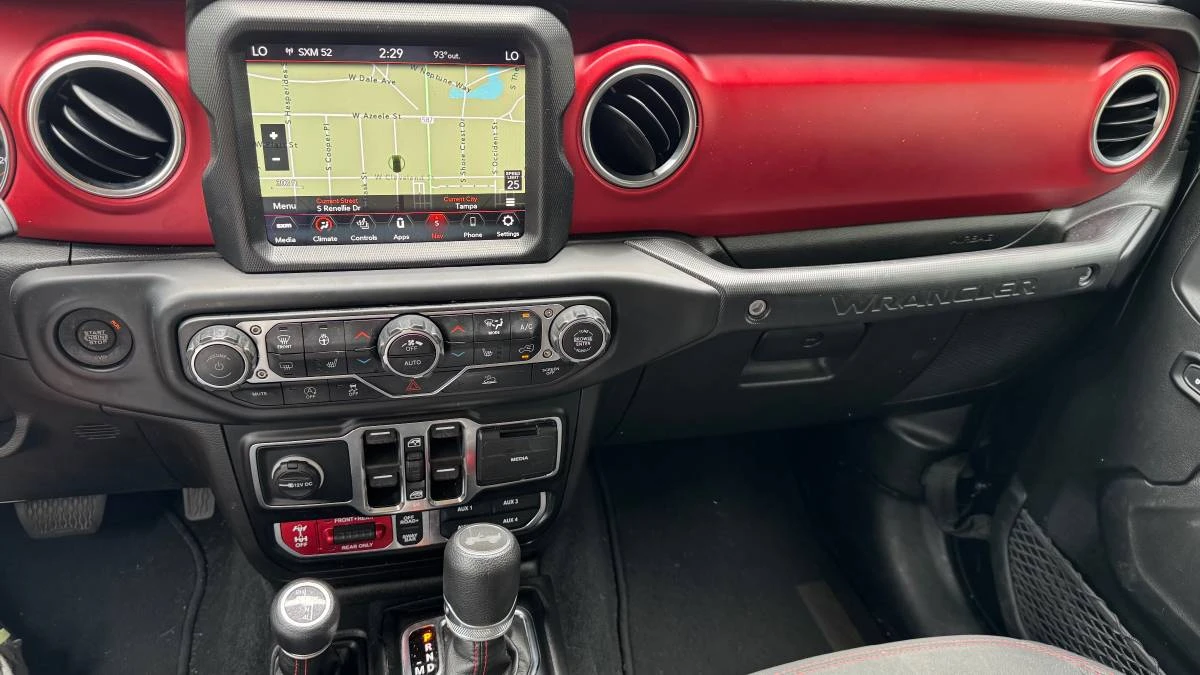 2023 Jeep JL Wrangler - Image 17 of 18