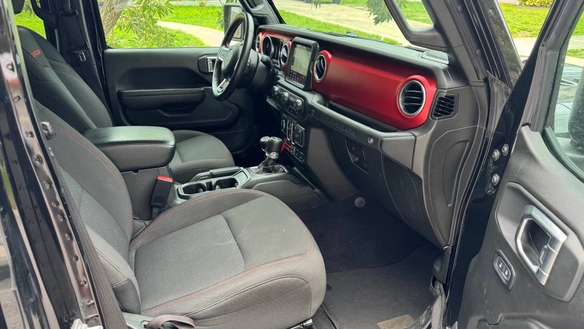 2023 Jeep JL Wrangler - Image 9 of 18