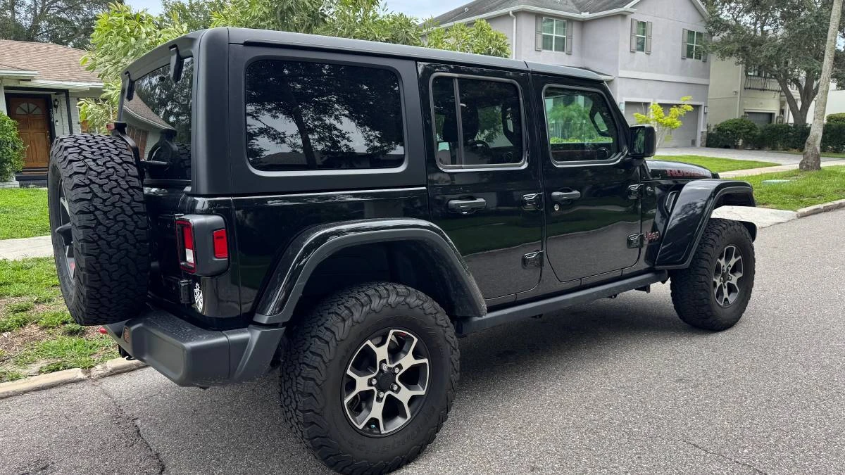 2023 Jeep JL Wrangler - Image 7 of 18