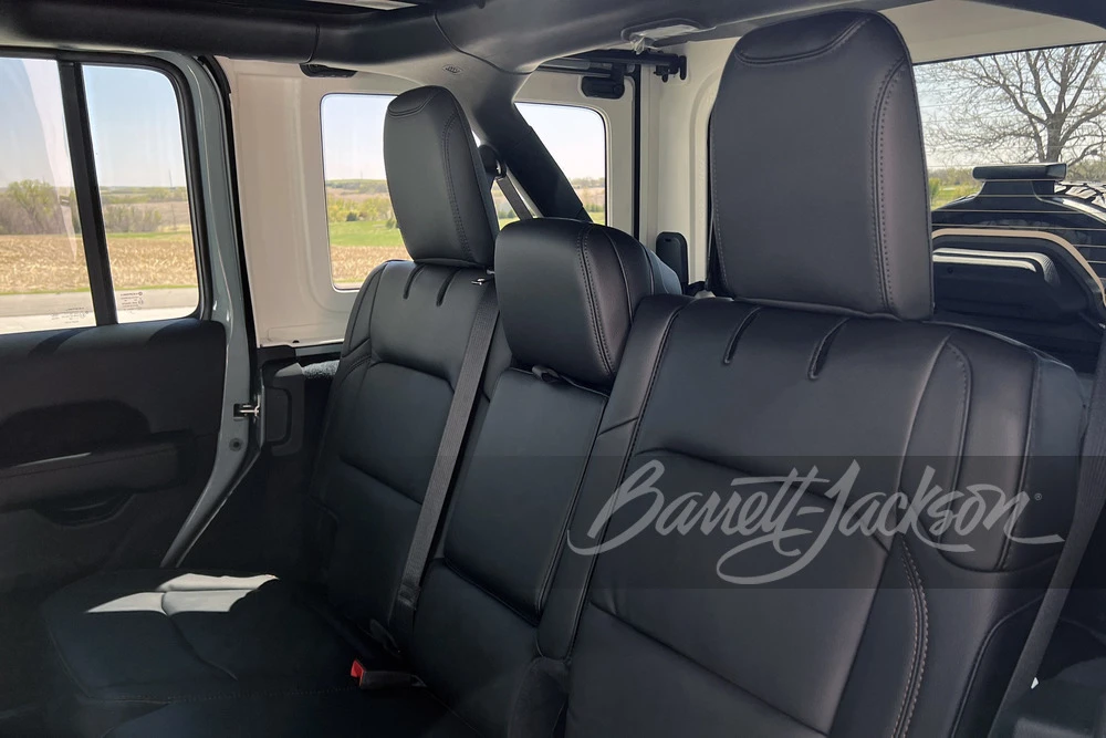 2023 Jeep JL Wrangler - Image 10 of 13