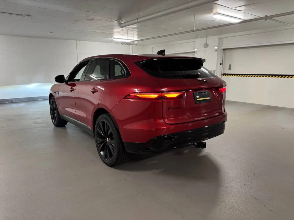 2023 Jaguar F-Pace - Image 3 of 19