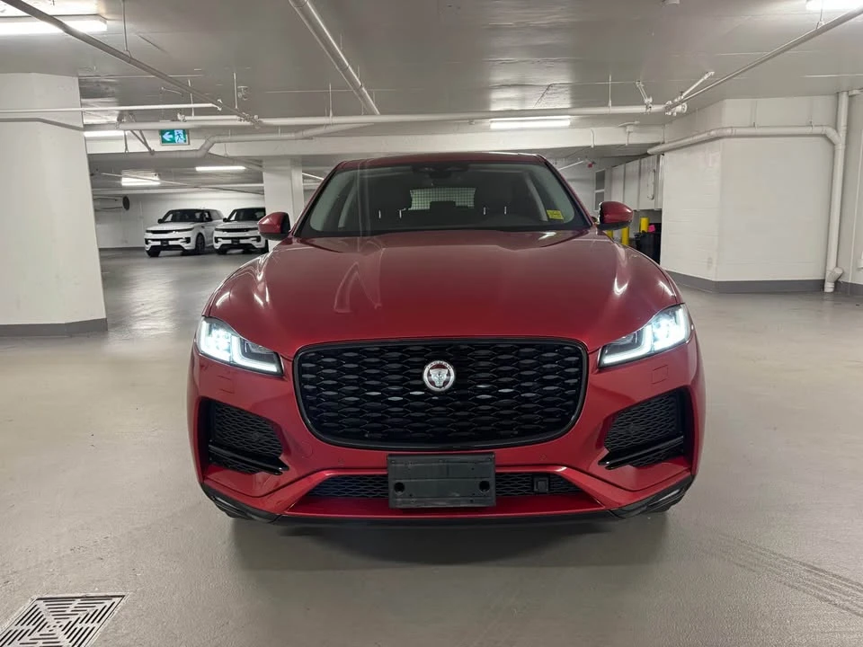 2023 Jaguar F-Pace - Image 8 of 19