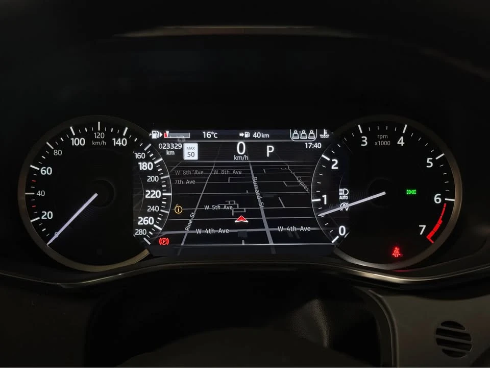 2023 Jaguar F-Pace - Image 15 of 19