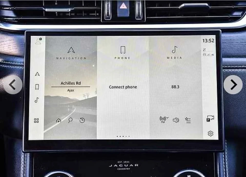 2023 Jaguar F-Pace - Image 11 of 16