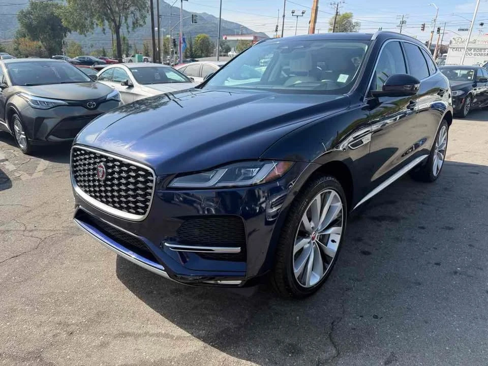 2023 Jaguar F-Pace - Image 3 of 20