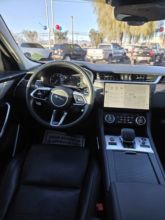 2023 Jaguar F-Pace - Image 8 of 8