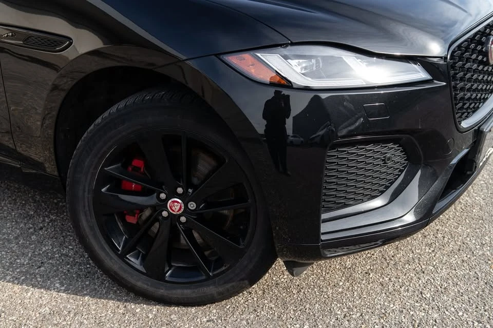 2023 Jaguar F-Pace - Image 7 of 20