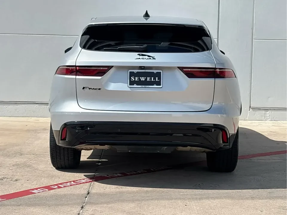 2023 Jaguar F-Pace - Image 4 of 19