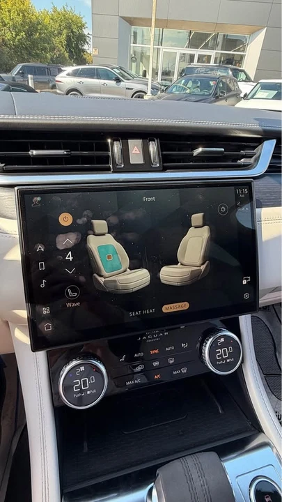 2023 Jaguar F-Pace - Image 5 of 13