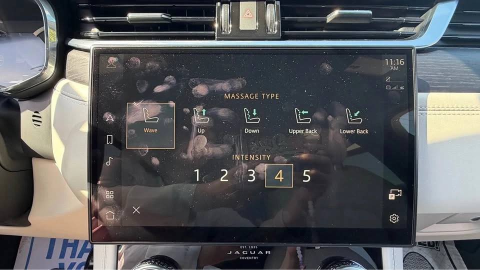2023 Jaguar F-Pace - Image 6 of 13