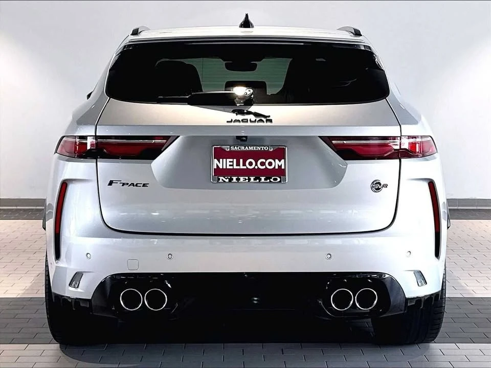 2023 Jaguar F-Pace - Image 6 of 20