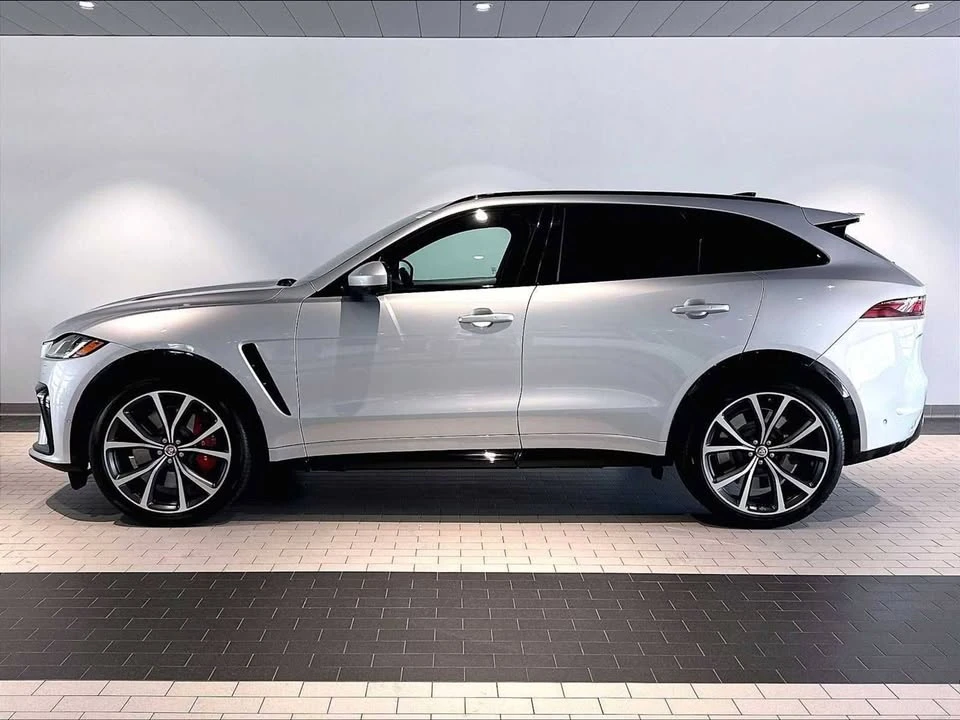 2023 Jaguar F-Pace - Image 2 of 20
