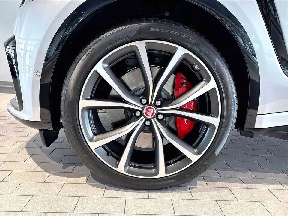 2023 Jaguar F-Pace - Image 11 of 20