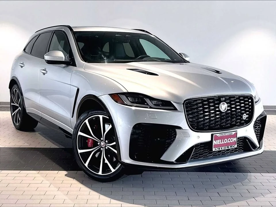 2023 Jaguar F-Pace - Image 9 of 20