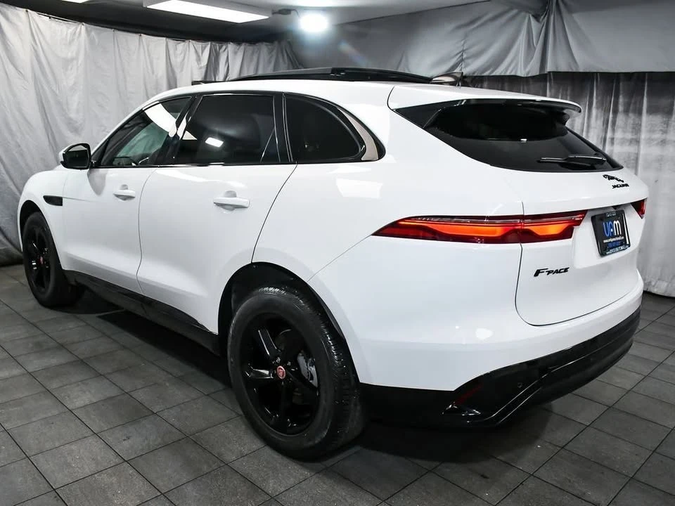 2023 Jaguar F-Pace - Image 4 of 20