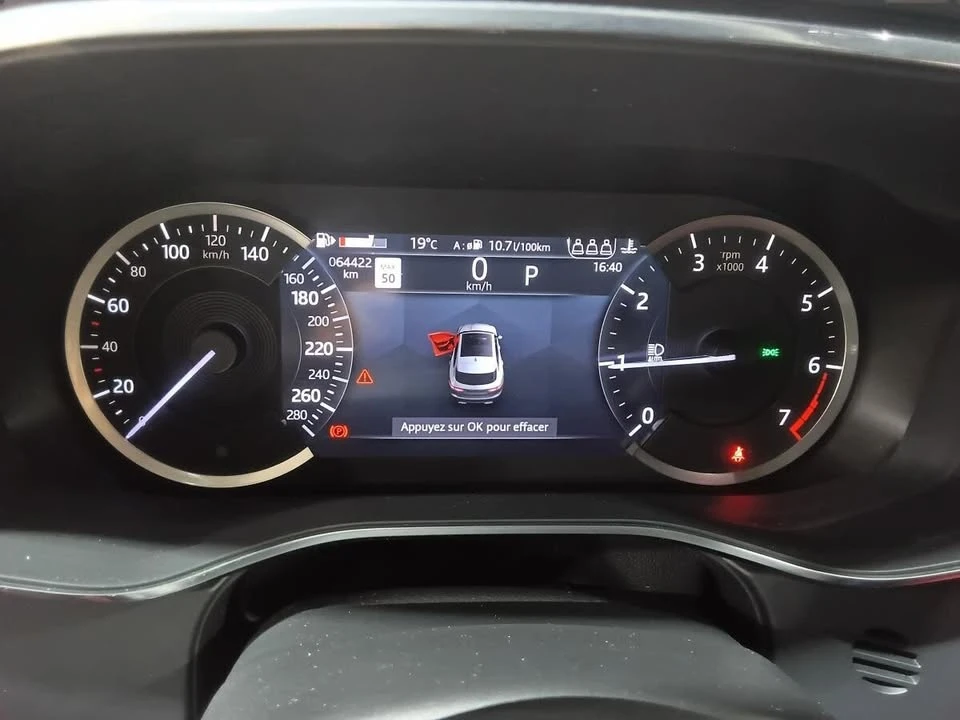 2023 Jaguar F-Pace - Image 12 of 20