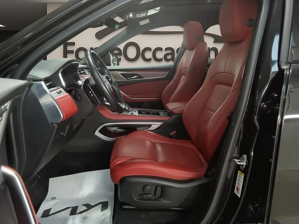 2023 Jaguar F-Pace - Image 5 of 20