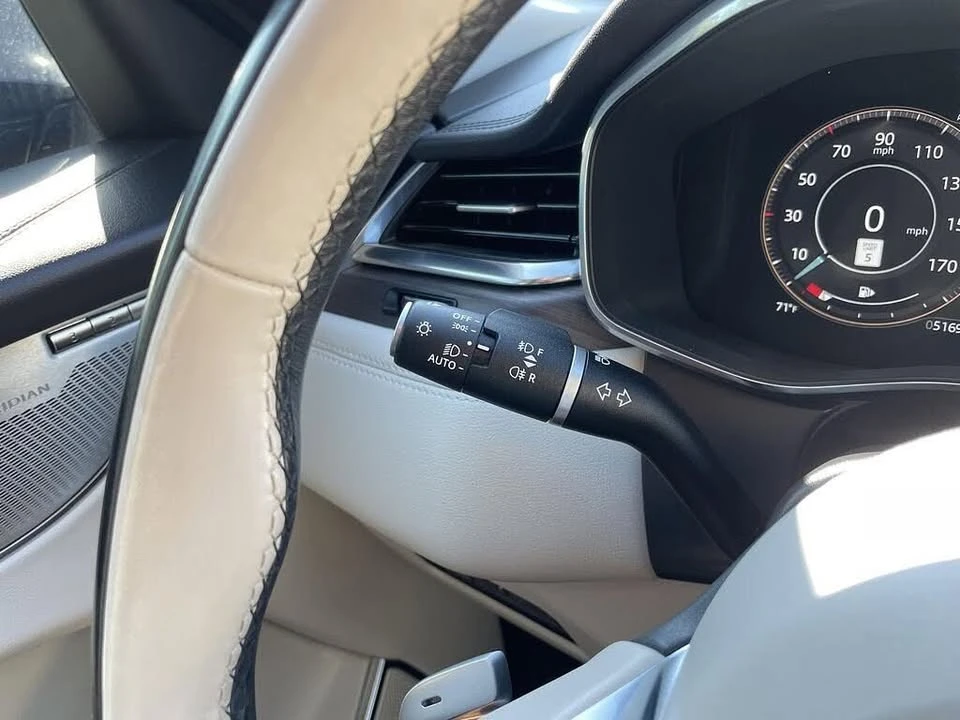 2023 Jaguar F-Pace - Image 16 of 20