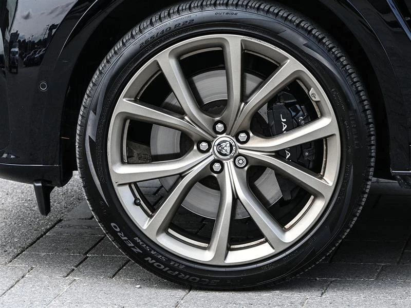 2023 Jaguar F-Pace - Image 10 of 10