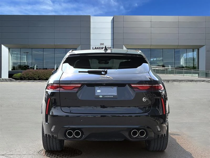 2023 Jaguar F-Pace - Image 6 of 10