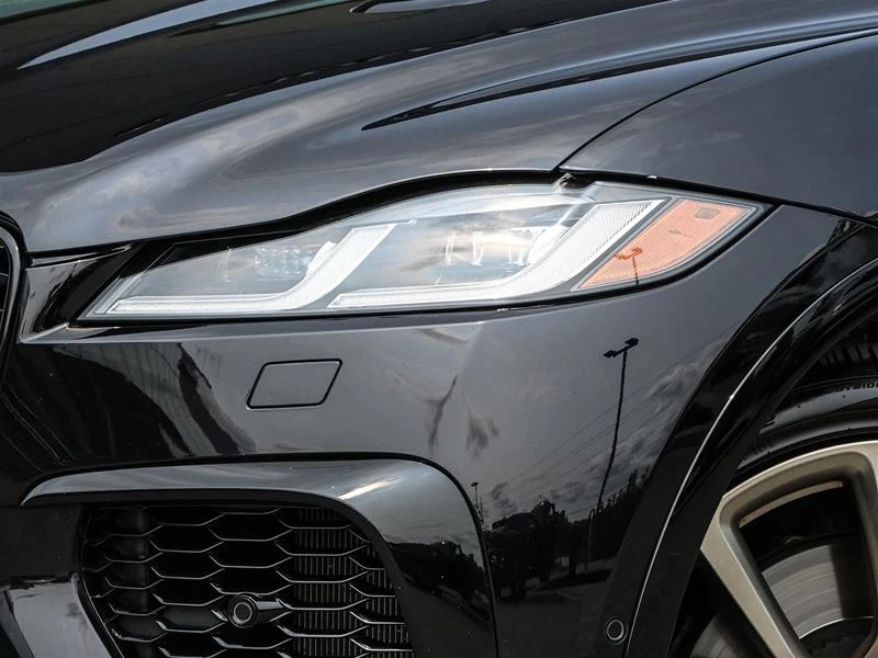 2023 Jaguar F-Pace - Image 2 of 10