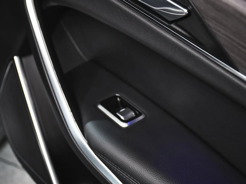 2023 Jaguar F-Pace - Image 20 of 20