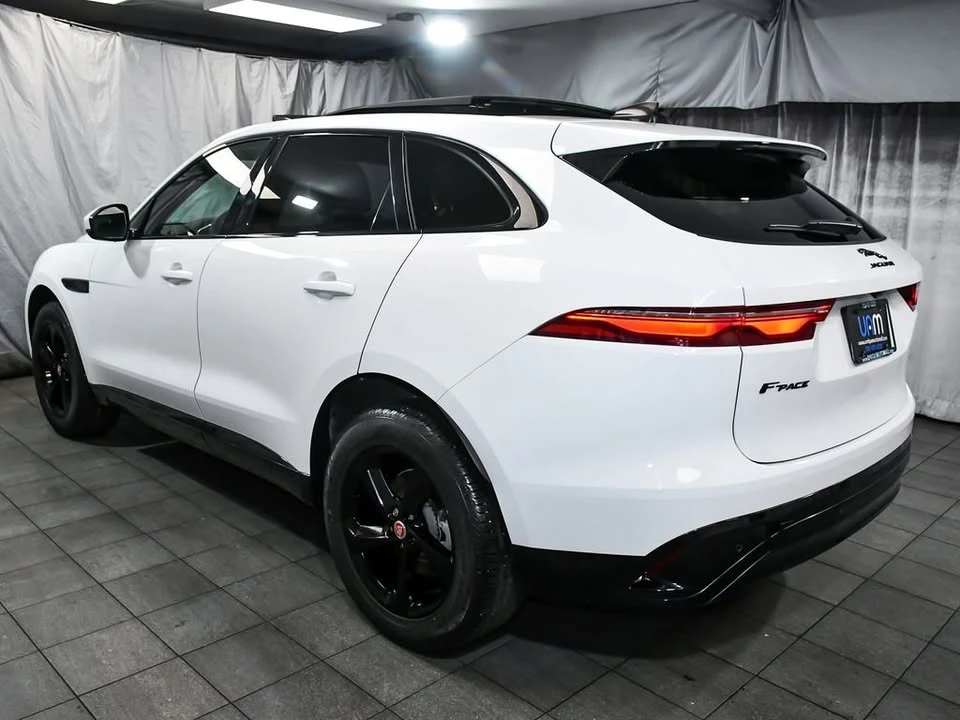 2023 Jaguar F-Pace - Image 4 of 20