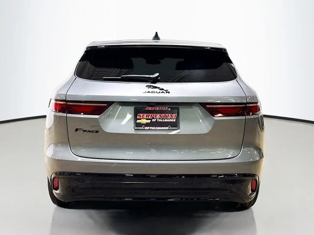 2023 Jaguar F-Pace - Image 6 of 18